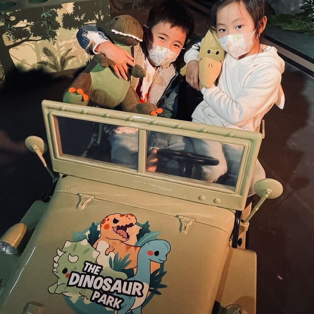 “Jurassic x The Dinosaur Park” Exhibition 