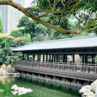 南蓮園池