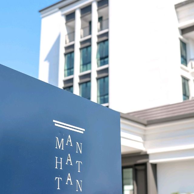 โรงแรมเปิดใหม่สไตล์ cozy ดูอบอุ่นคลุมโทนขาวดำพัทยา