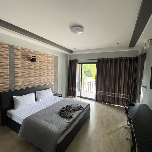 [ที่พัก] ราชพฤกษ์ ดีซี รีสอร์ท อ่างทอง