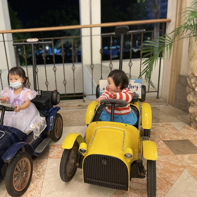 我係小豬帶我哋香港小朋友飛去Cebu宿霧玩吓