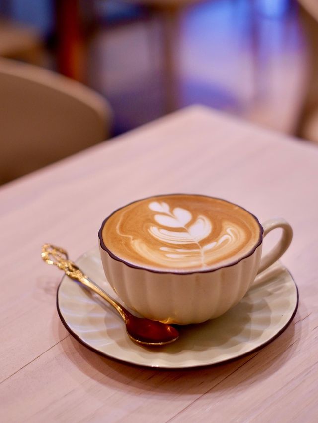 "旺中地道美食🍹粒粒芒果冰茶 HK$46"