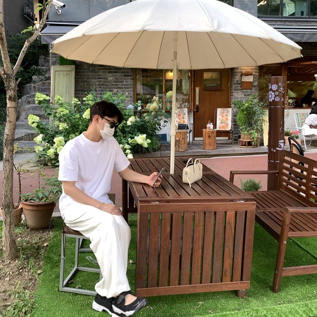 광교카페거리 분위기 좋은 ‘YMMD’