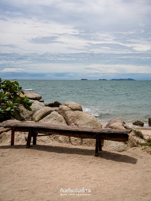 หาดลับพัทยาและซาซิมิของเขา🐙🏝 