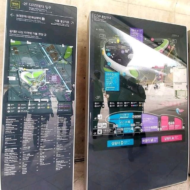 DDP (Dongdaemun Design Plaza)