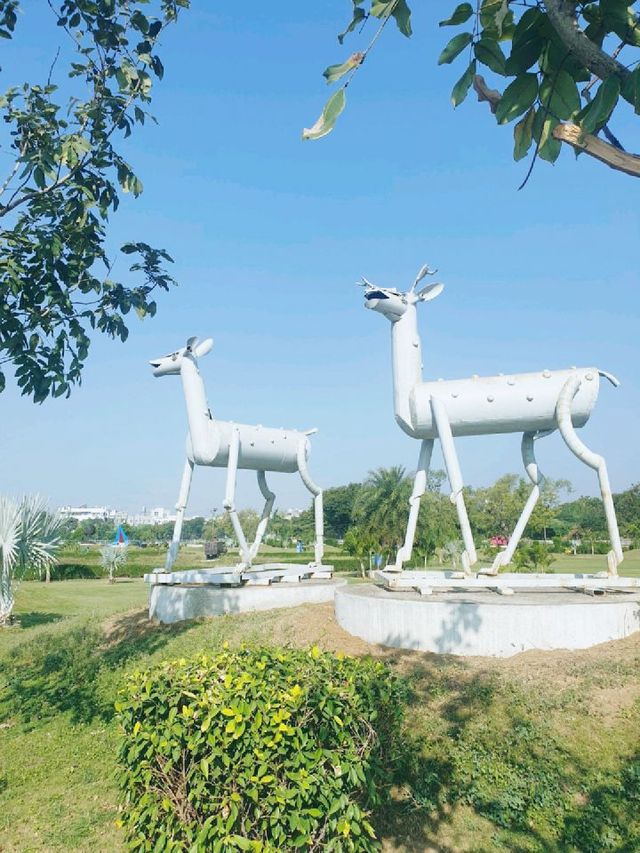한가로운 인도의 조각공원