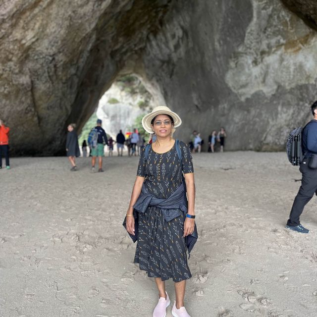 Cathedral Cove, Coromandel New Zealand 