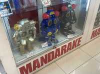 후쿠오카의 중고 만화 서점 “Mandarake”🤖