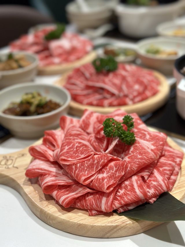 《屯門新開高質台式任食火鍋》