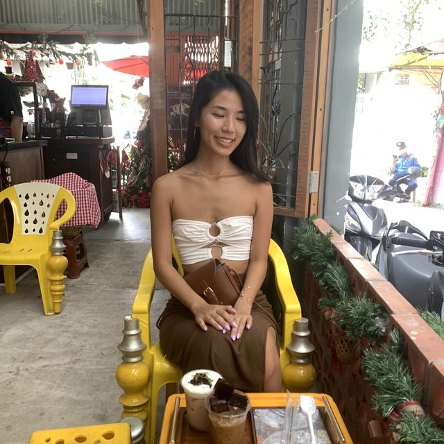 Vietnamese street style cafe