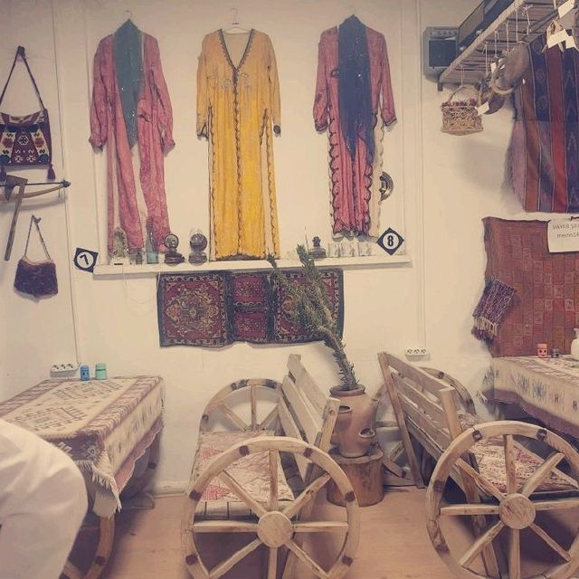 antique cafe