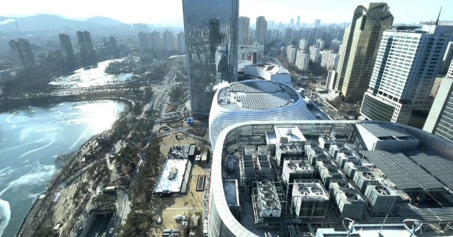 시그니엘 옆 소피텔