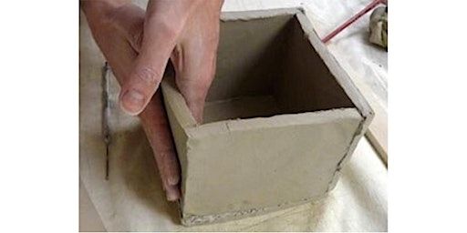 Friday Night Throwdown: Hand-building Boxes | Visual Art Institute