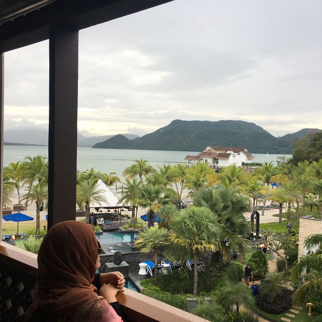 Free night stay @ The St Regis Langkawi 