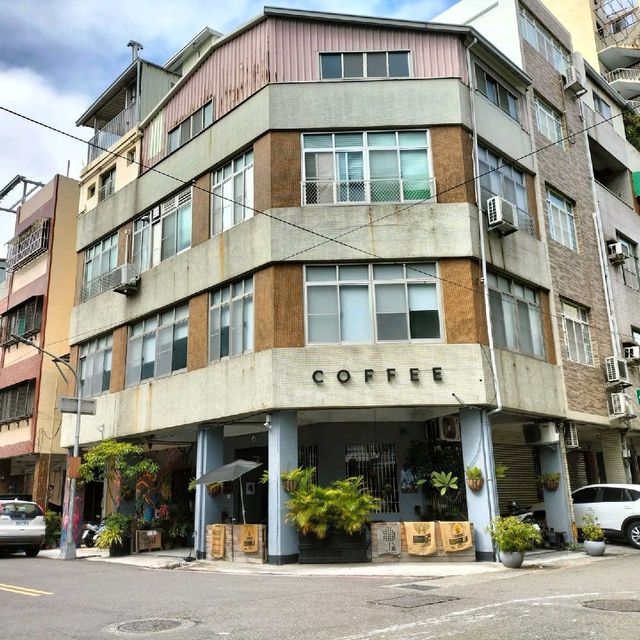 高雄三民區Formula Coffee Roaster 程式咖啡