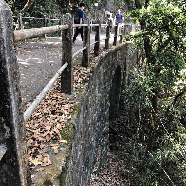 香港仔水塘-簡單易行風景靚