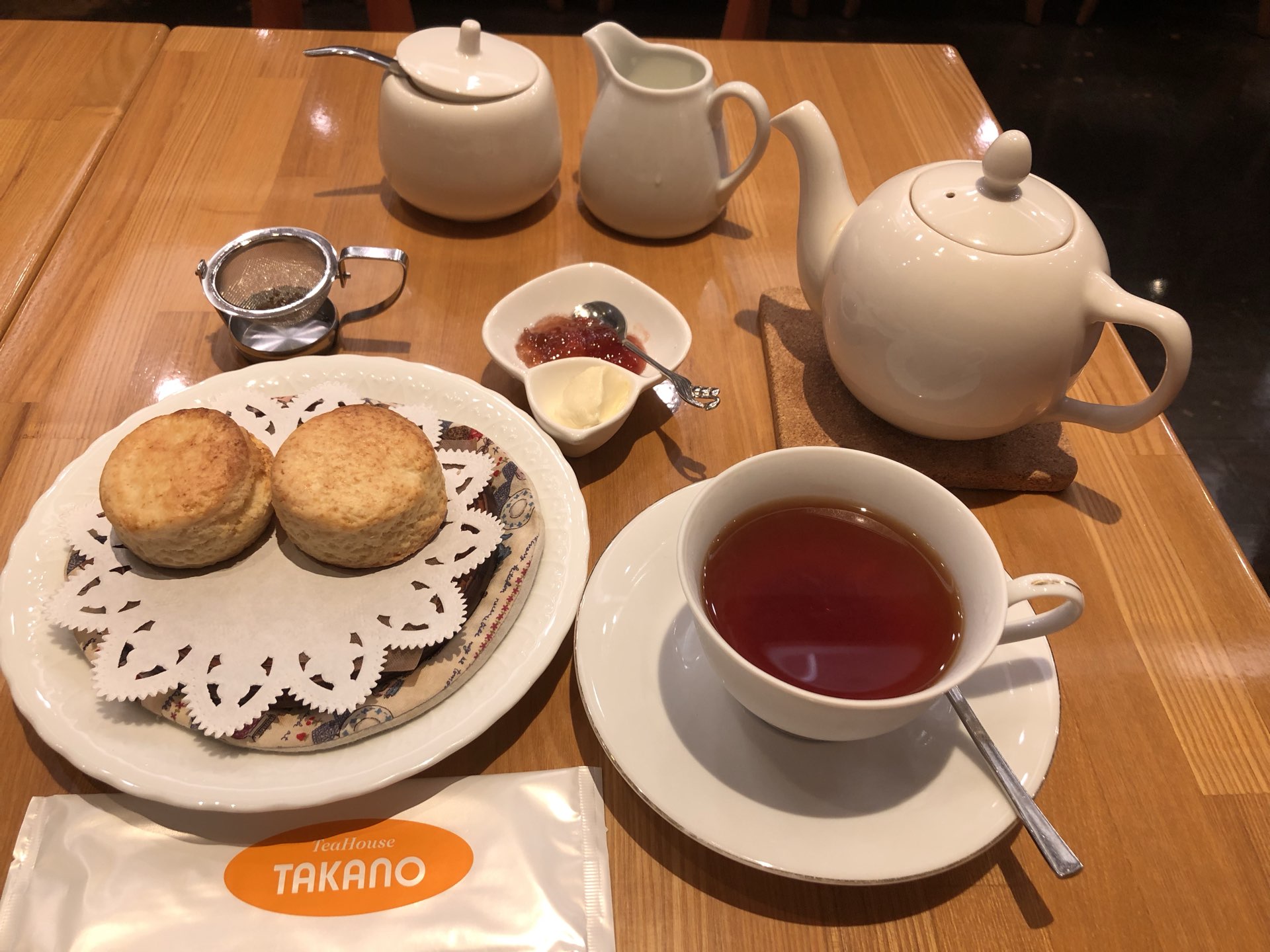 東京 老舗紅茶専門店でクリームティー Trip Com 東京の旅のブログ