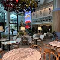 Good ambiance cafe at a convenient location