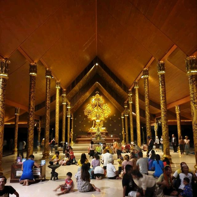 วัดเรืองแสง วัดสิรินทรวรารามภูพร้าว จ.อุบลราชธานี