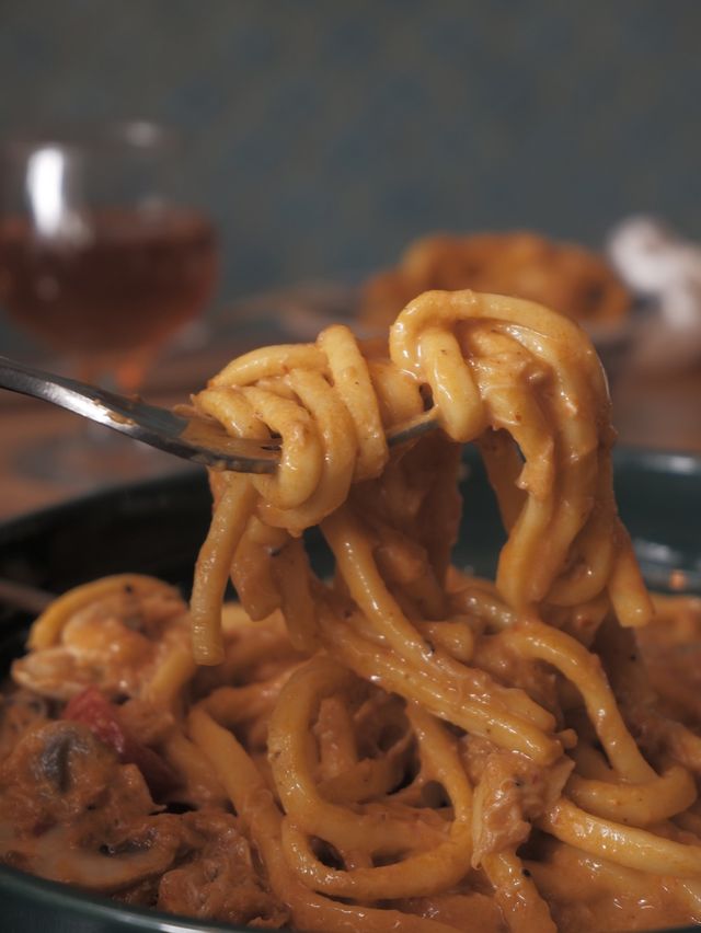 中日混合居酒屋之煲仔飯出色 