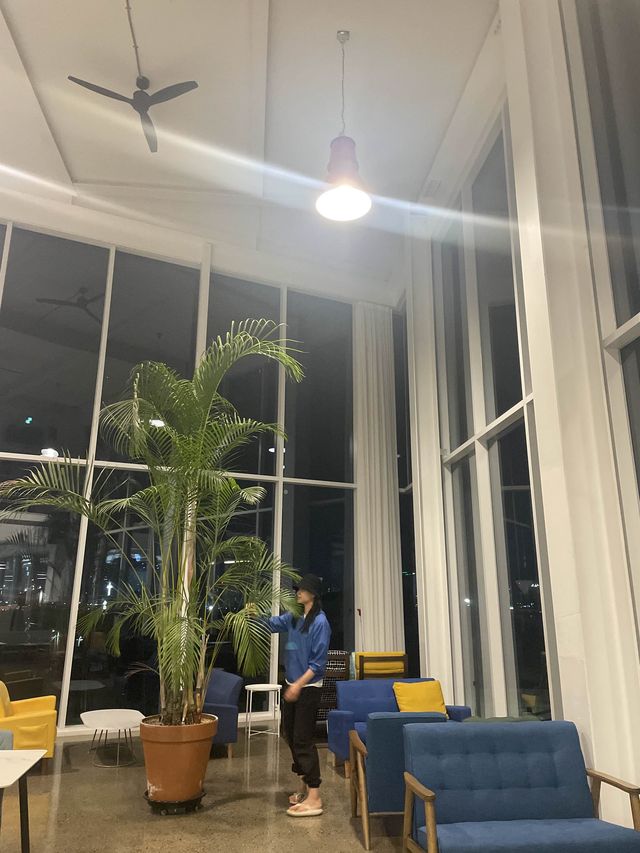 저녁 야경뷰를 볼수 있는 카페,카페 올모