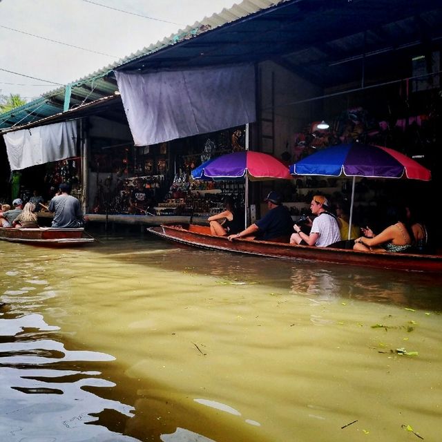 Most Popular Floating Market(Damnoen)