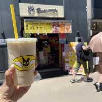 【鎌倉小町通り】広告が凄すぎ！！とりあえずバナナジュースを注文😃