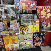 【鎌倉小町通り】広告が凄すぎ！！とりあえずバナナジュースを注文😃