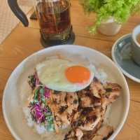 Common Grounds at Neo Soho Mall