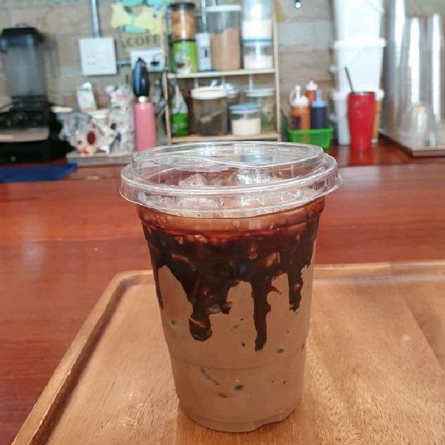 ร้านกาแฟแลสวน 