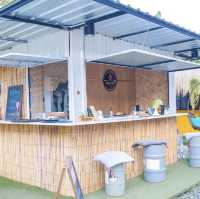 Hugo Hub Phuket เป็นร้าน สไตล์ funky bali style 
