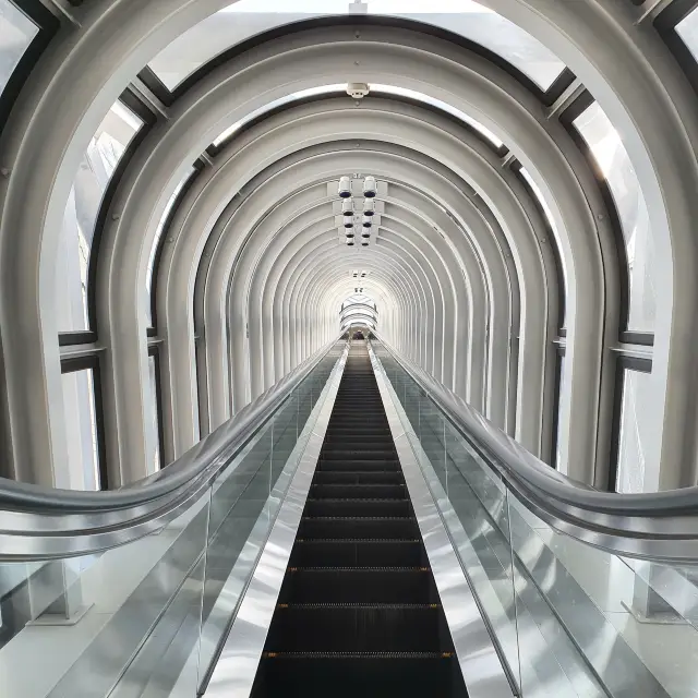 ชมวิวที่ Umeda Sky building ไม่เสียตังเพิ่ม