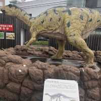 【恐竜王国】福井駅恐竜広場🦖