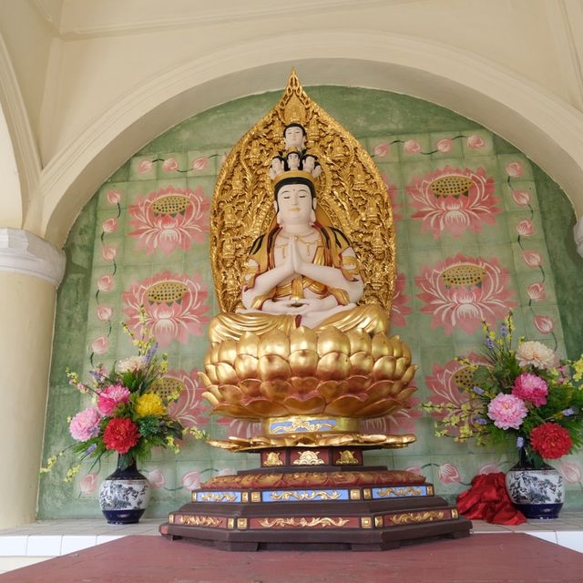 เที่ยววัด Kek Lok Si วัดจีนสุดอลังการบนเกาะปีนัง