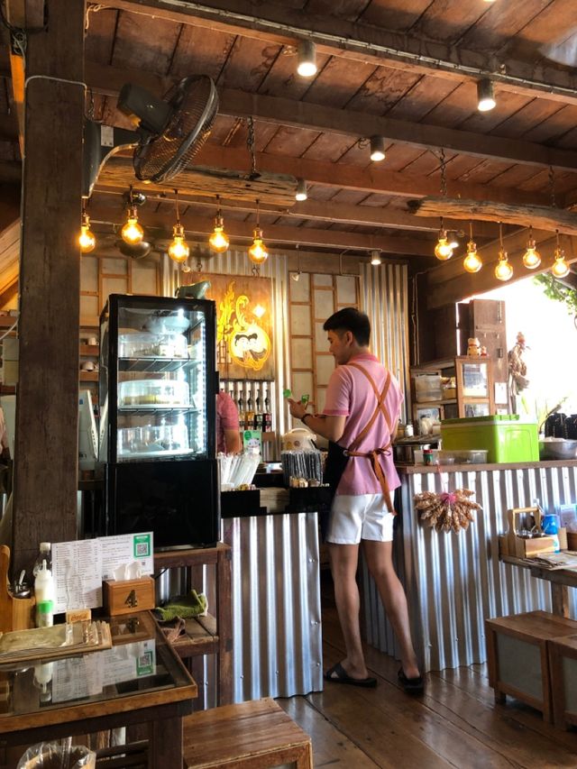 เชียงคานข้าวซอยอร่อยมากกกก🥘