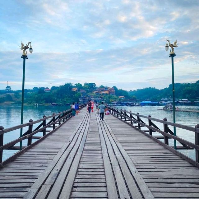 เที่ยวสะพานมอญ