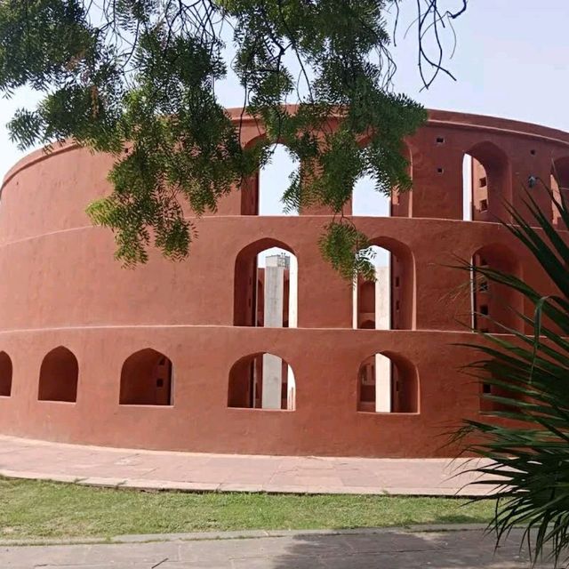 Architectural Clock 📍Jantar Mantar 