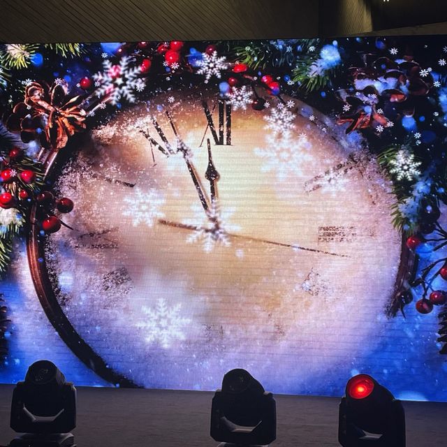 圣诞季开始｜宝龙艾美点灯仪式
