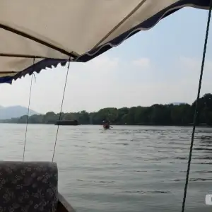 A truly serene boat ride in Hangzhou China