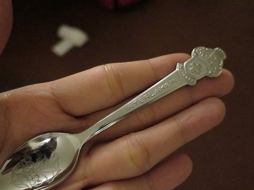 向左走。絕美午後湖畔