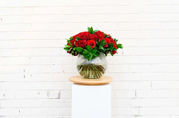 Flower Workshop: Roses & Rosé | Petal's Edge Floral Design