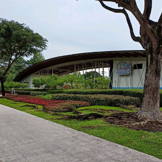 Cafe at Sengkang Riverside Park