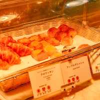 札幌グランドホテル・朝食ビュッフェパンコーナー