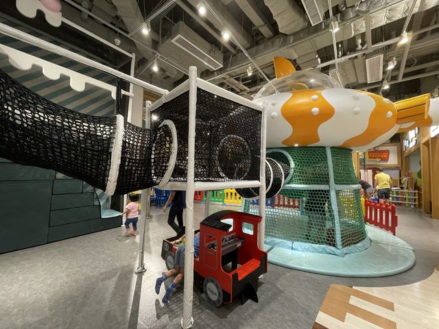 荃灣親子餐廳Donut cafe有得玩又有得食！