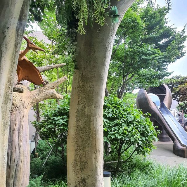 요즘 놀이터 클라쓰 🦕🦖 💗
