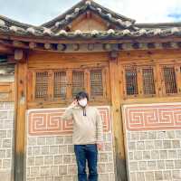 유명한 포토스팟 말고도 예쁜 곳이 많은 북촌한옥마을🪟