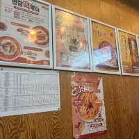 韓国/ソウル　大人気！食べ歩きの定番✨ハットグチェーン店❤️‍🔥