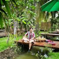 ตาลอัมพวา คาเฟ่วิวสวนในแบบใกล้ชิดธรรมชาติ