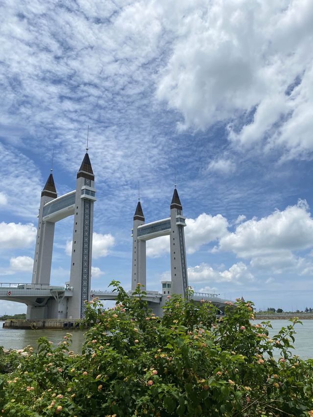 Jambatan angkat @ Drawbridge 