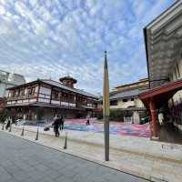 ตะลุยเมืองออนเซน ที่ Dogo onsen staion Matsuyama